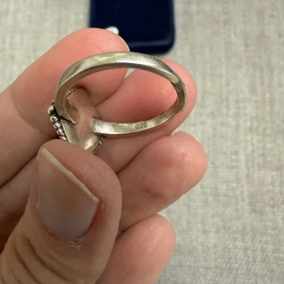 Montana Silversmiths Sterling White Buffalo Stone Ring - Picture 4 of 4